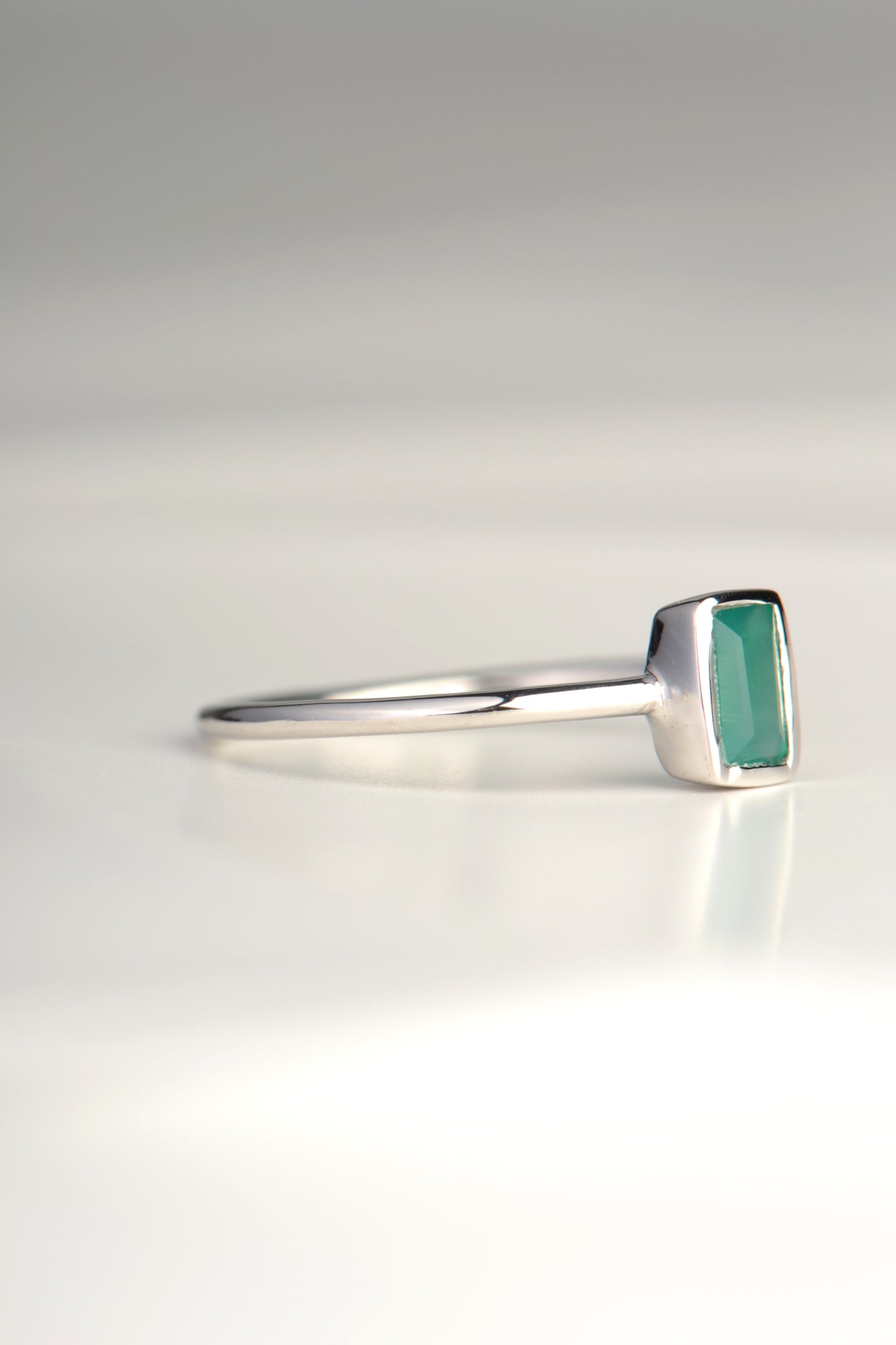 delicate green onyx gemstone ring that can be worn alone or stacked with other rings from jewellery designer Jorge Revilla