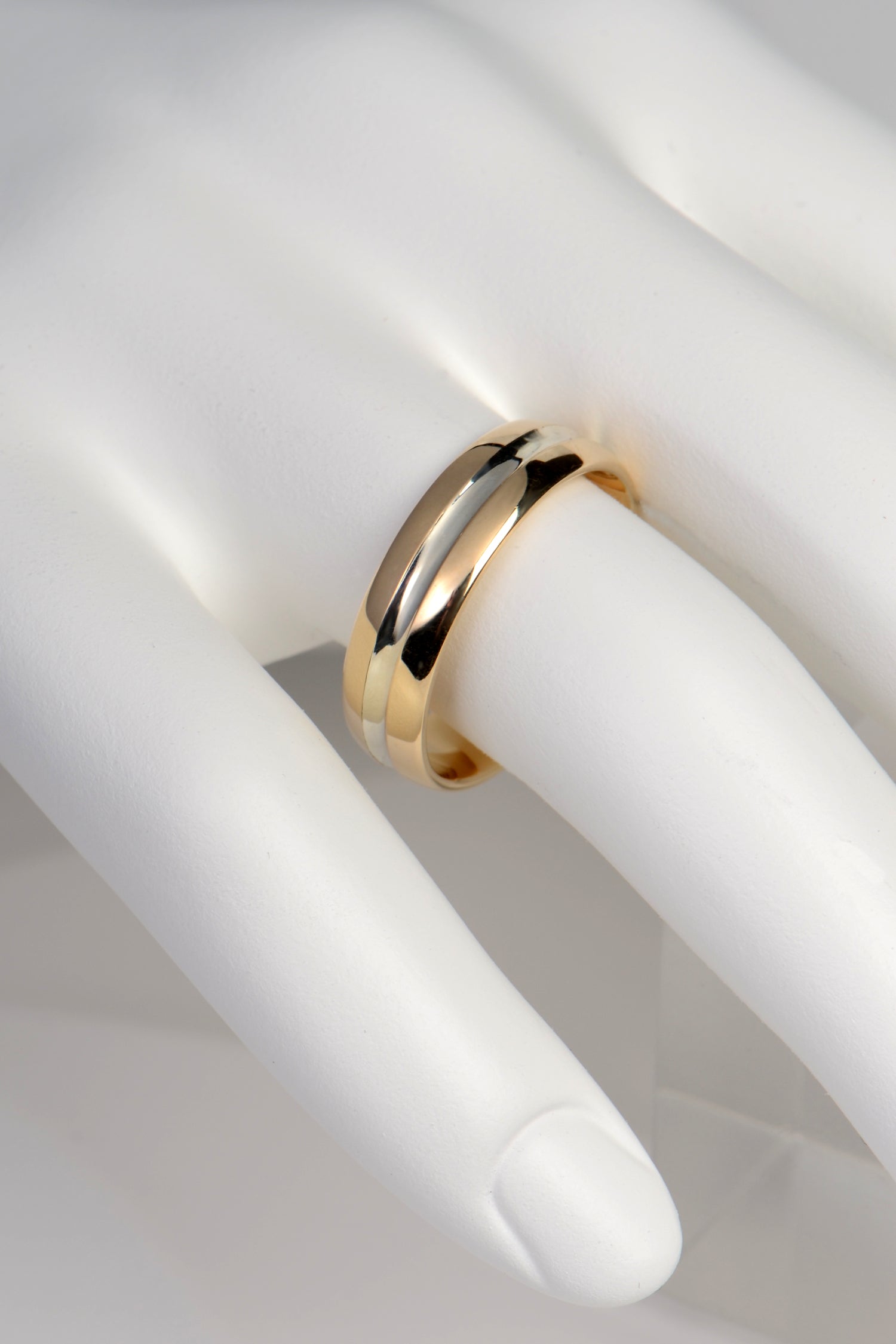 Cartier gold wedding on sale band